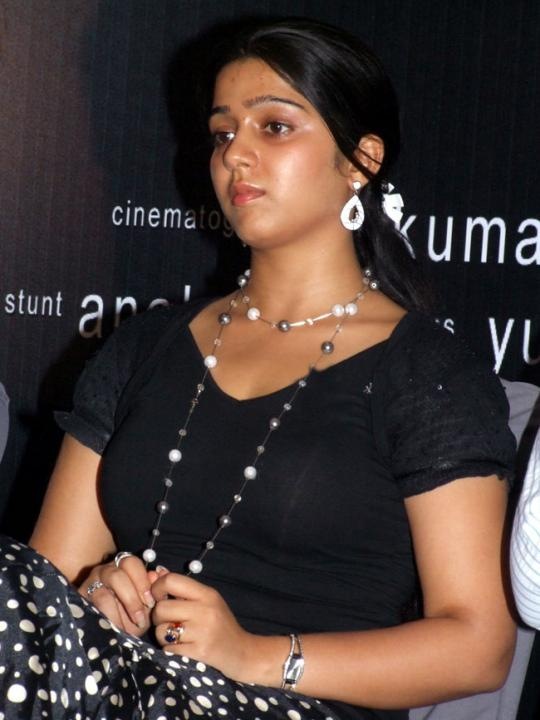 [charmi_in_black_022.jpg]