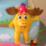 Moose & Zee Cake 09-26-09 074.jpg