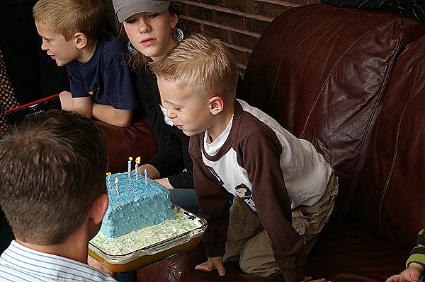 [Family Pictures 2011 023[5].jpg]