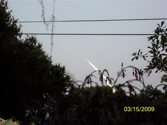[Space Shuttle launch pictures 002[2].jpg]
