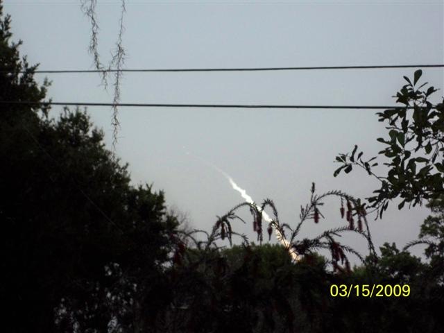 [Space Shuttle launch pictures 003[2].jpg]