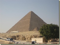 Cheops Pyramid from Sphinx (Small)