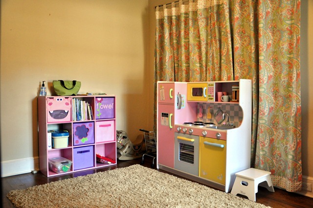 [blair's room 012211 (11)[3].jpg]