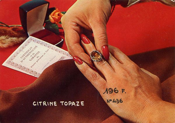 Cartes Postales Pop et  Kitsch des années 50, 70 et 70 - Pop and kitsch vintage postcards from the fifties, the sixties and the seventies : La manufacture pilote 62600 Berk-Plage (Pas-de-Calais)