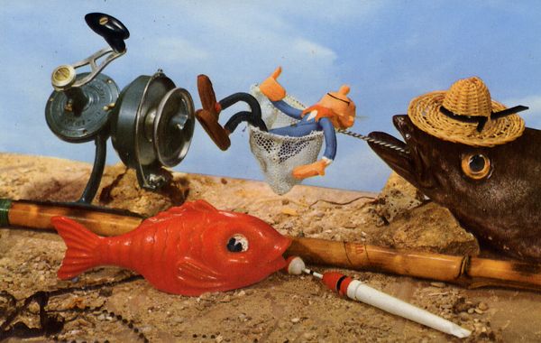 Cartes Postales Pop et  Kitsch des années 50, 70 et 70 - Pop and kitsch vintage postcards from the fifties, the sixties and the seventies : Poissons fumants / Smoking fishes