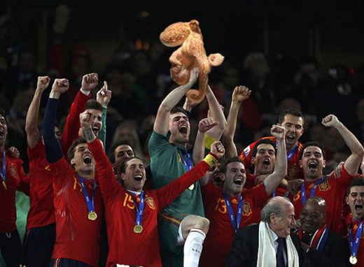 Viva Paul o cefalópode adivinho. Rói-te de inveja Maia Viva Paul o cefalópode adivinho. Rói-te de inveja Maia