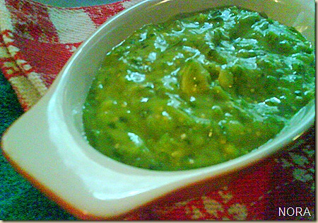 SALSA VERDE CRUDA CON AGUACATE (4) SALSA VERDE CRUDA CON AGUACATE (4)
