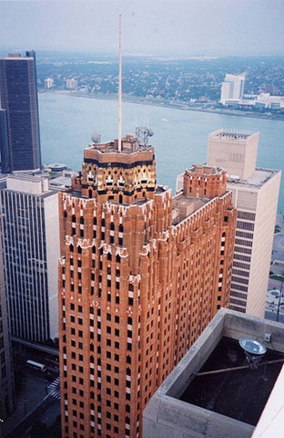 [389px-Guardianbuilding[3].jpg]