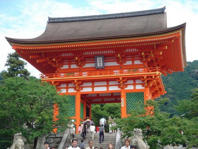 [Kiyomizu Temple Japan_www.wonders-world.com_12[2].jpg]