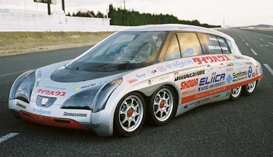 [Eliica Fastest Electric Car 01[2].jpg]