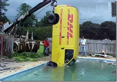 dhl_piscina