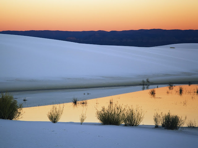 Dunes%20at%20Sunset%2C%20White%20Sands%20National%20Monument%2C%20New%20Mexico