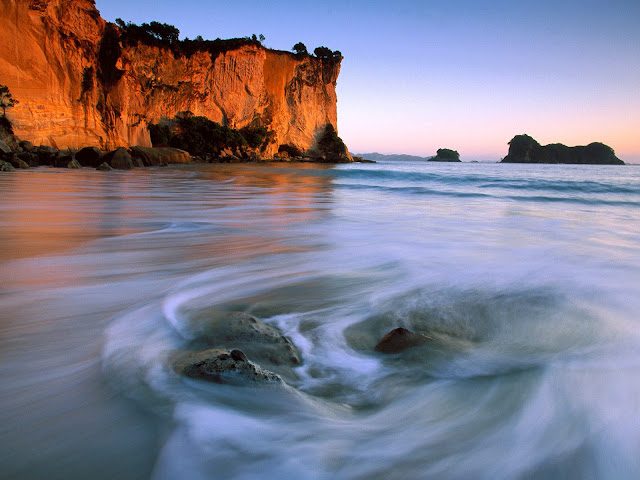 Stingray%20Bay%2C%20North%20Island%2C%20New%20Zealand