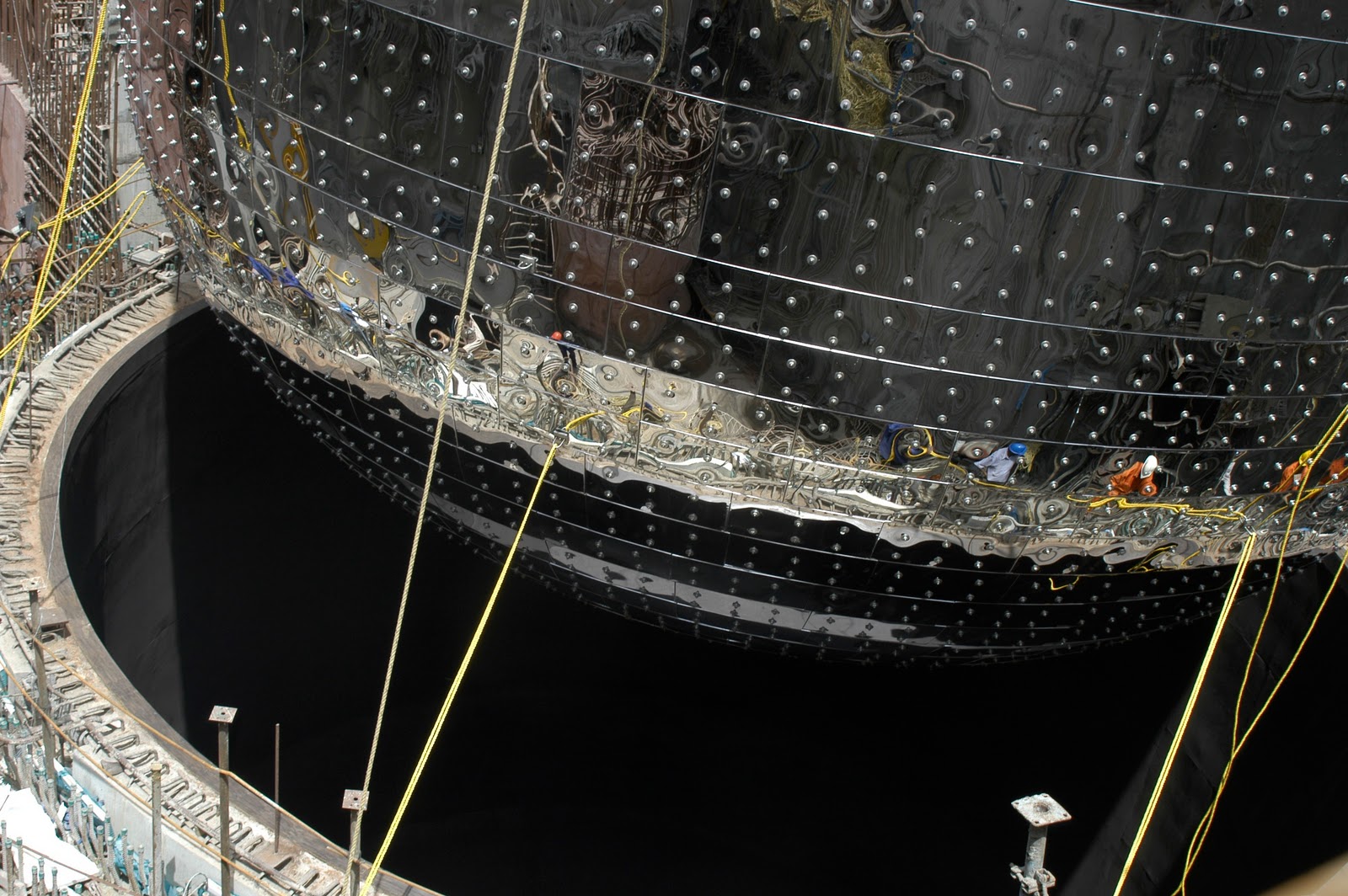 [20100114fastbreedercore11[2].jpg]