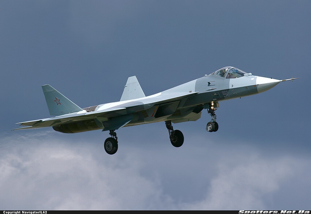 [20101225_India_Russia_PAKFA_FGFA_076[2].jpg]
