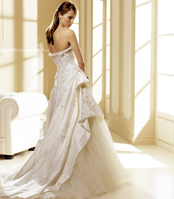 Modelo Merida - Colección Taffetas - La Sposa 2008