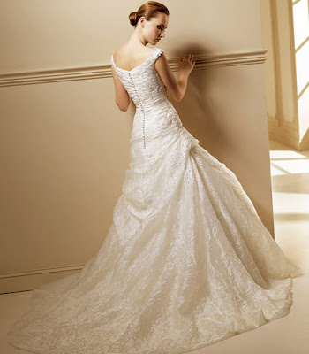 Modelo Maxim - Colección Volumes - La Sposa 2008