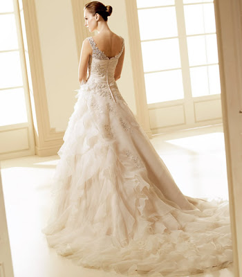 Modelo Molucas - Colección Ruffles - La Sposa 2008