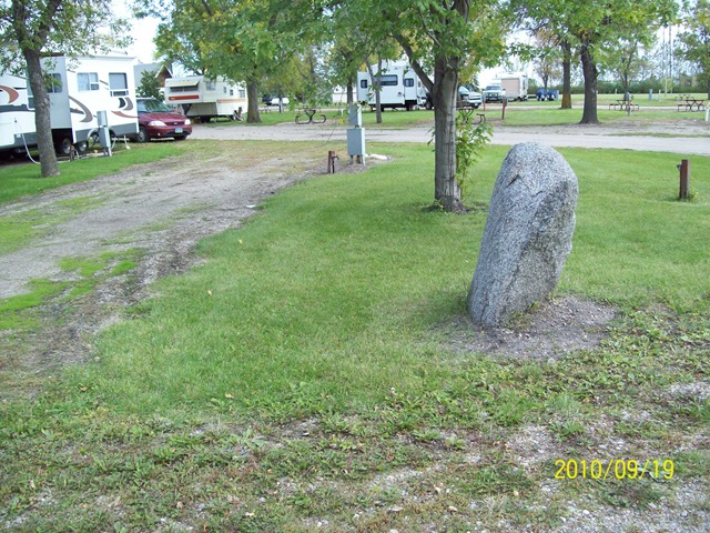 [100_21262.jpg]