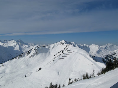 Blick vom Walmendinger Horn (1.996 m)