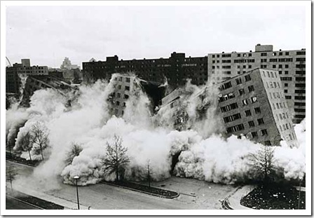 Pruitt-Igoe-collapses