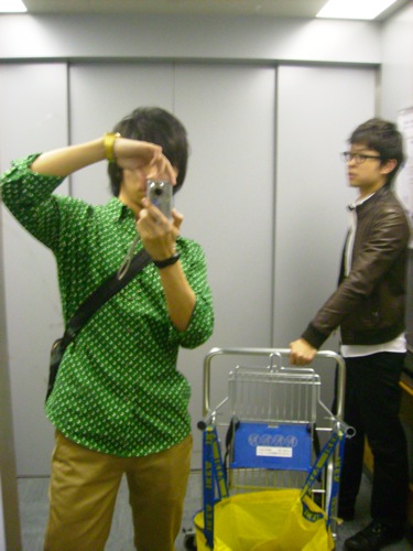 http://lh3.ggpht.com/_EOFarVdN9qU/SeICZW1LA3I/AAAAAAAACp8/o50WAqVzBuk/s800/P4060518.jpg