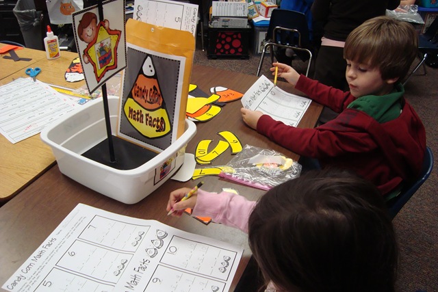 [Short Vowel and Candy Corn Week 003[3].jpg]