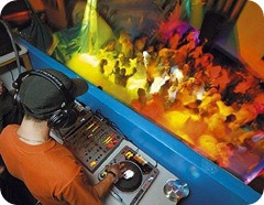 HouseDJ