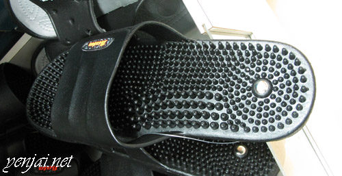 nail in the shoe torture yourself