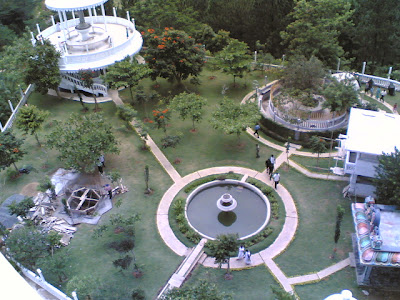 Landscaped gardens in Ambuluwawa mountain