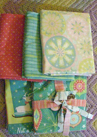 [0609 Christmas Fabrics[2].jpg]