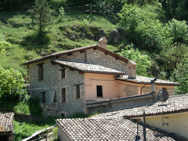 LA ROCCA  