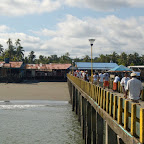 El muelle y los pasajeros El muelle y los pasajeros