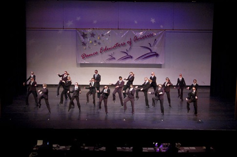 [2011_0319_TDC-DEA2011-47-MenInBlack-6-w[2].jpg]