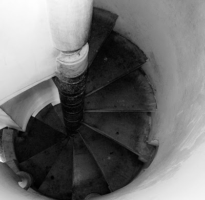 Treptele - The stairs