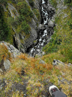 Fagaras - Sfarsit de Septembrie. De la Barcaciu prin Varful Scara spre malul Lacului Avrig