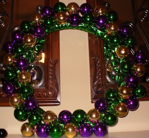 [Mardi Gras 2010 Beau Rivage 2010 Best Chicken Thighs 006[3].jpg]