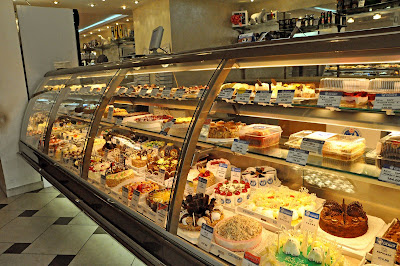 St. Petersburg, Nevsky Prospekt, Sever Bakery