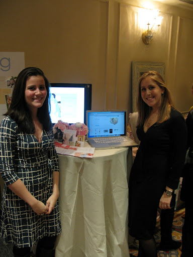 The girls from Pingg.com.
