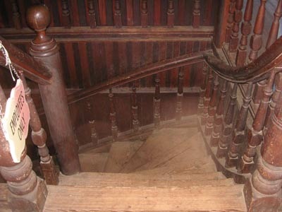 [original-staircase[4].jpg]