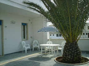 veranda esterna residence.jpg