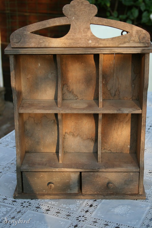 [Little cupboard[4].jpg]