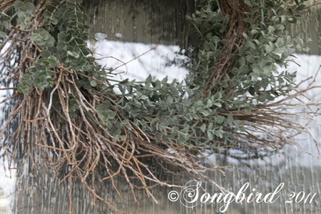 [Winter-Wreath3-2.jpg]