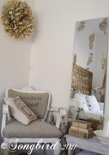 Altered Mirror 7