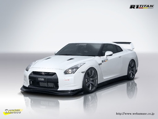 Skyline R35 GTR by Powerhouse Amuse that's the wallpaper that is currently
