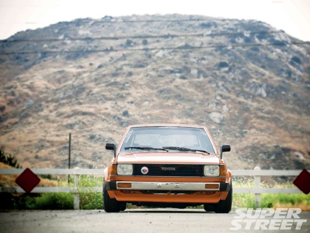 [Toyota_corolla_AE71_2[1].jpg]