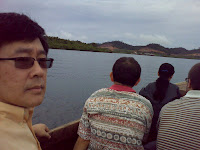 By Sampan.jpg