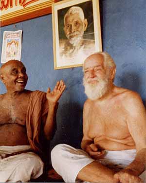 Ananda Ashram, Monroe