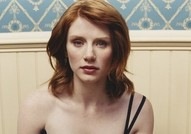 [Bryce Dallas Howard is segít[2].jpg]