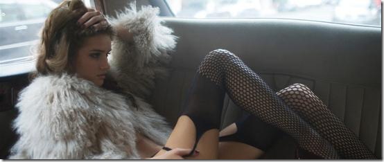 Rosie Huntington-Whiteley érkezik Megan helyett1